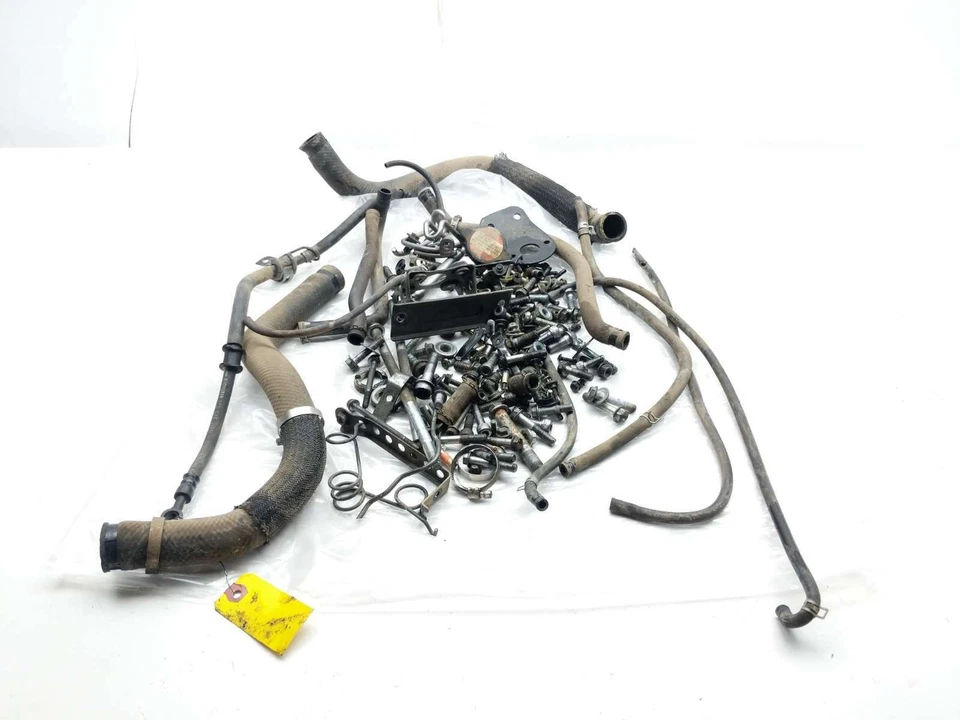 01-03 Kit Tubo Manguera Piezas Varios Suzuki GSXR 600 750 Foto 1 de 4