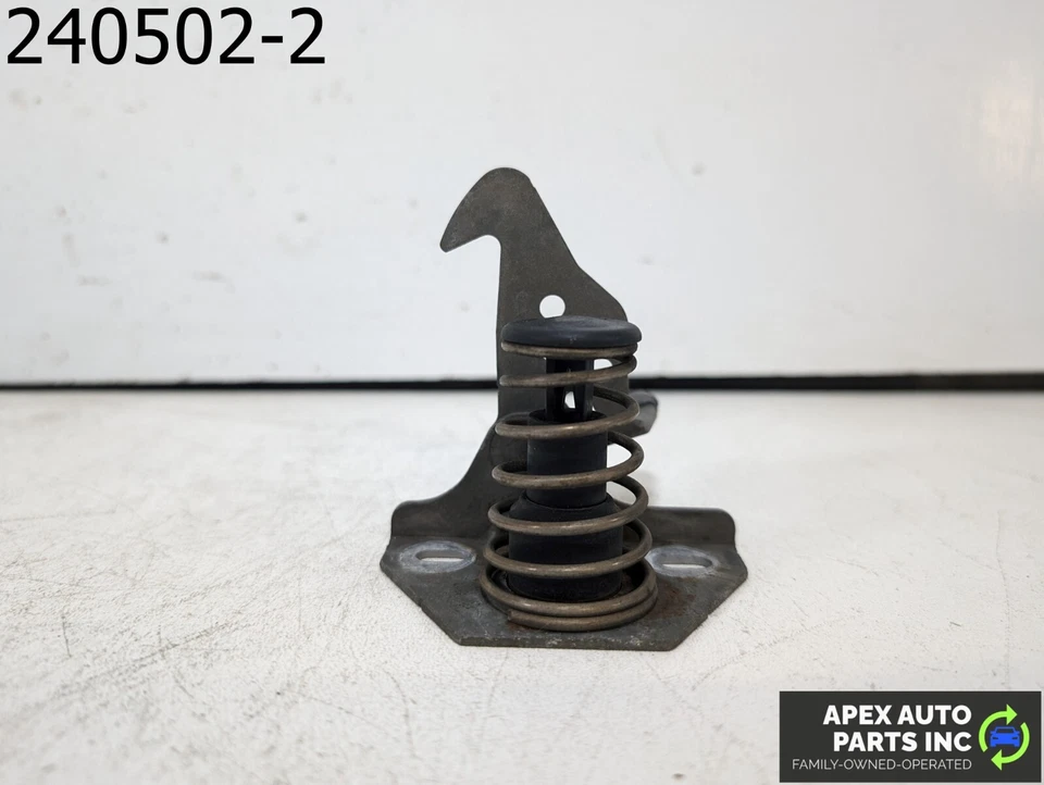 OEM 2006 BMW 530xi 3L Hood Latch Catch Release Handle - Image 1 of 4