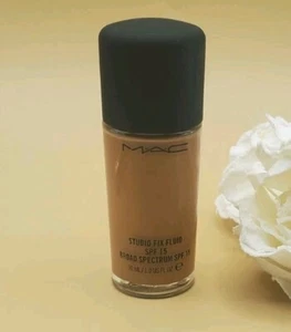 M.a.c Studio Fix Fluid SPF 15 SHADE NC45.5 1.0 fl New Without Box - Picture 1 of 3