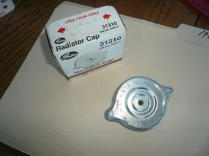 Tapa de radiador Gates P/N 31310 - Nuevo de lote antiguo - Imagen 1 de 2