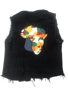 WACHSJEANS AFRIKANISCHE WESTE - ÄRMELLOSE SCHWARZE JEANSJACKE - GRÖSSE SMALL - Bild 1 von 8