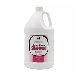 Groomer Essentials Berry Clean shampoo per cani gallone - Foto 1 di 2