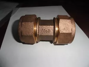 McDonald 1-1/4" CTS Ranger x Ranger Brass Coupling NL FREE PRIOIRITY SAME DAY - Picture 1 of 2
