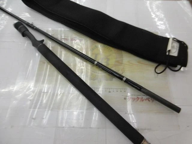 Bajo Leicester Fine Legend Dream 78H X2 (agarre EVA) usado Foto 1 de 4