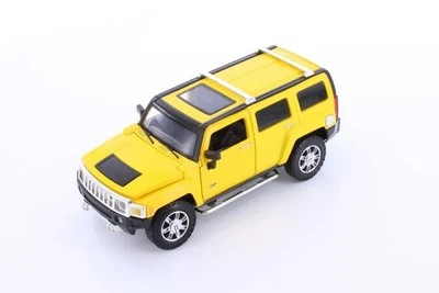 Hummer H3, Yellow - Showcasts 68240D - 1/24 scale Diecast Model Toy Car - Image 1 of 4