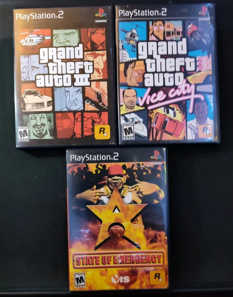 Lote de juegos Rockstar Ps2. Grand Theft Auto 3, Vice City, estado de emergencia. CIB Foto 1 de 4