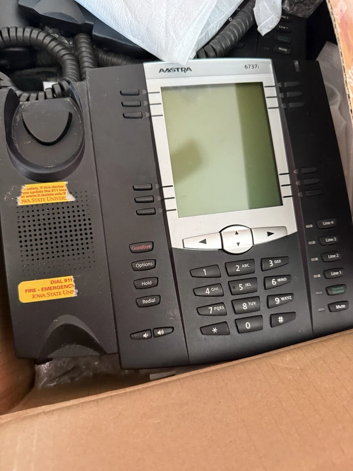 Aastra 6737i VOIP IP Charcoal desk phone 37i Phone A6737-0131-10-01 W/polycom - Image 1 of 4
