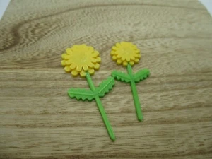 Toms cookies Japanese Food Picks dandelion flower 2pcs For Lunch Box Bento - Picture 1 of 2