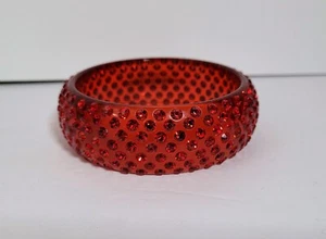 Red Rhinestone Encrusted Lucite Wide Bangle Bracelet vintage - Picture 1 of 4