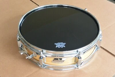 LUDWIG 13 英寸天然 LACQUER PICCOLO SNARE DRUM 适用于您的 DRUM 套装! 批量 J272 — 第 1/4 张图片
