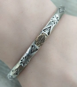 Harley Davidson Sterling Silver & 10K Yellow Gold Shield Etched Cuff Bracelet FZ - Picture 1 of 7