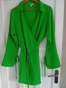 H&M Women's Green Short Wrap Dress (See Photos For Details) Size M - Picture 1 of 4