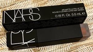 Tinte de labios NARS Air Matte Ultra 0,18 OZ/5,5 ml - Muse, nuevo en caja - Imagen 1 de 6