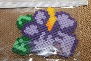 Beaded Picture - Purple Hibiscus - Picture 1 of 2