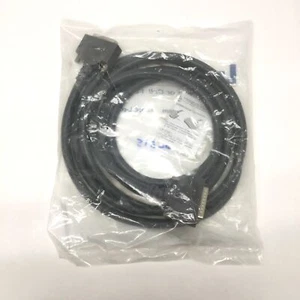 L-COM CPMS25MM-10 Wytrzymały 25-pinowy kabel D-Sub, 20AWG, 10 stóp długości, męski/wtyk - Zdjęcie 1 z 4