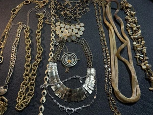 Vintage Costume Estate Jewelry Lot Of (12) Necklaces Gold/Silver Tone - Picture 1 of 19