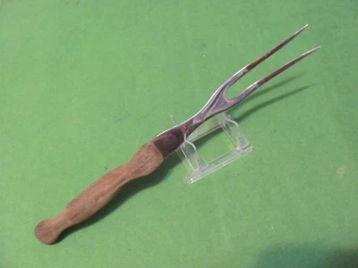 Vintage Cutco No. Tenedor para servir 27 tallas con mango marrón hecho en EE. UU. Foto 1 de 4