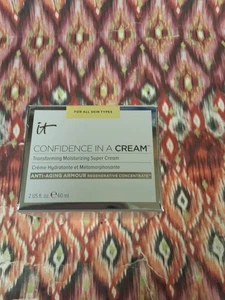 it Cosmetics Confidence In A Cream Transforming Moisturizing Super Cream New 2oz - Picture 1 of 3