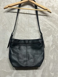 Vintage SAS schwarz Leder Schultertasche Crossbody Handtasche Reißverschlusstasche ext Druckknopf - Bild 1 von 19