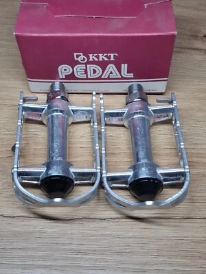 Retro Vintage Bicycle Parts NIB NOS KKT Pedal VIC IIa Silver M14 - L:100mm W:69m - Image 1 of 4