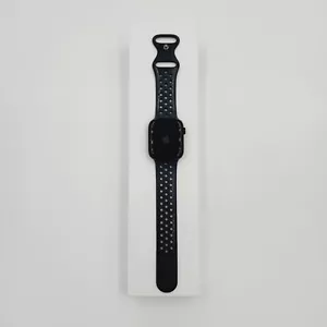 Apple Watch Series 7 Cellular Midnight Aluminum 45mm Black Sport Band Very Good - Picture 1 of 8
