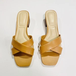 Vince Camuto VP - Vestela Cross Cross Blockabsatz hellbraun gold Größe 9,5 - Bild 1 von 12