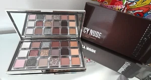 Huda Beauty Icy Nude Eyeshadow Palette Brand New in Box RRP £62 - Picture 1 of 14