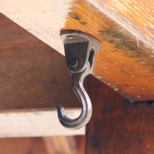 Retro Cast Iron Hooks Garden Single Hook Home Wall Door Hanging Hook Accessory - Picture 1 of 6