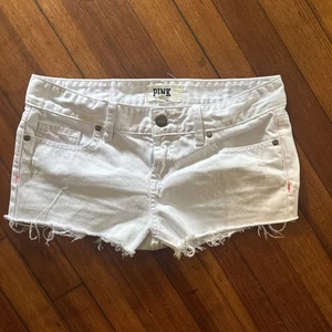 Y2K Victoria’s Secret pink short shorts frayed light size 2 - Picture 1 of 7