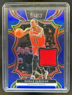 Коллекционная футболка 2024–25 Select DeMar DeRozan ретро синяя призма No30/75 - Изображение 1 из 2