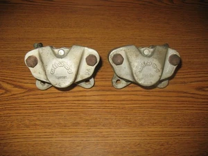 1999 ARCTIC CAT 500 4X4 FRONT BRAKE CALIPER SET PAIR MANUAL SHIFT ATV 0402-011 - Bild 1 von 9