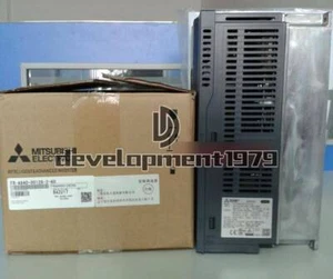 Ein Neu MITSUBISHI Wechselrichter A800 FR-A840-00126-2-60 3.7KW - Bild 1 von 3