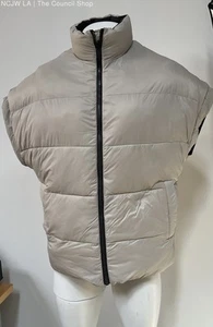 Men's Ugg Reversible Black/Beige Puffer Vest Size XXL - Picture 1 of 5