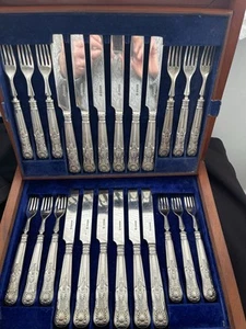 ANTIQUE VICTORIAN SOLID SILVER SET OF CUTTLERY KINGS PATTERN. Sheffield 1860. - Picture 1 of 10
