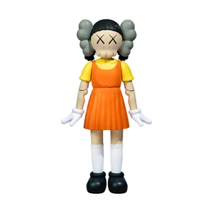 KAWS x YOUNG-HEE Squid games Figure Coloured Brand New FREE SHIPPING - Picture 1 of 2