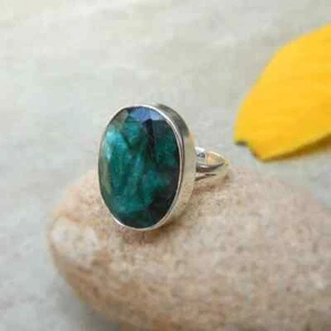 Natural Emerald Ring 925 Sterling Silver Birthstone Ring Bohemian Ring All Sizes - Picture 1 of 8