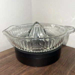 Vintage Glass Citrus Juicer with Handle 8"x6"x3" - Picture 1 of 8