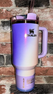 Stanley Wicked Glinda for Good 40oz SS H2.0 Flowstate Quencher Ombre Shimmer - Image 1 of 4