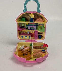 Vintage 1994 Happy Trails Polly Pocket Clone Horse Stable Compact - Picture 1 of 4