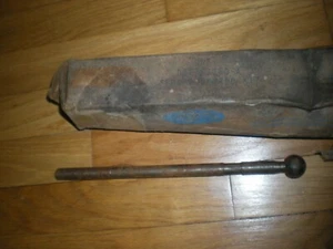 NOS 1973 Ford Pinto Front Wheel Spindle Connecting Rod D3FZ-3280-A - Bild 1 von 2