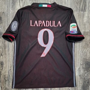 Camiseta de fútbol local 2017 Adidas AC Milan niños L Gianluca Lapadula Italia Perú - Imagen 1 de 10
