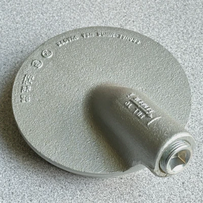 NUEVO Eaton Crouse-Hinds GUA092, 5" Cubierta de Sellado a Prueba de Explosiones Foto 1 de 4