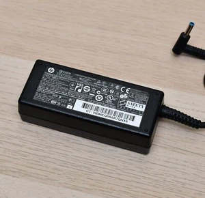 OEM HP Laptop Charger AC Power Adapter 709985-004 19.5V Blue Tip - Picture 1 of 2