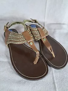 Steve Madden Brown and Gold Sandals Size 7.5 New Without Tags NWOT - Damage* - Picture 1 of 18