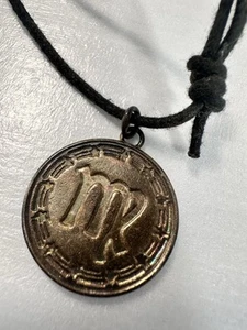 #11U Vintage Copper Medallion Pendant Necklace Virgo Symbol On Reverse - Picture 1 of 7