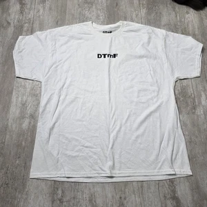 Maglietta DTMF Bad Bunny Debi Tirar Mas foto 25x30 - Foto 1 di 7