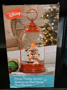 Disney Holiday Weihnachten Laterne Lichter & Musik Schneekugel - Bild 1 von 1