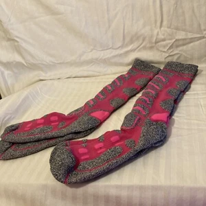 2 X Women's Ski Socks Pink Gray Snowboarding Cold Weather Performance Socks 2 PR - Picture 1 of 7