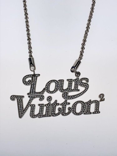 LOUIS VUITTON（LV） Collana LOUIS VUITTON Donna con top SLV MP2691 usata