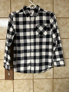 Levi's Boys Buffalo Plaid Cotton Flannel Shirt Sz M 10/12, Classic Outdoor Play - Picture 1 of 10